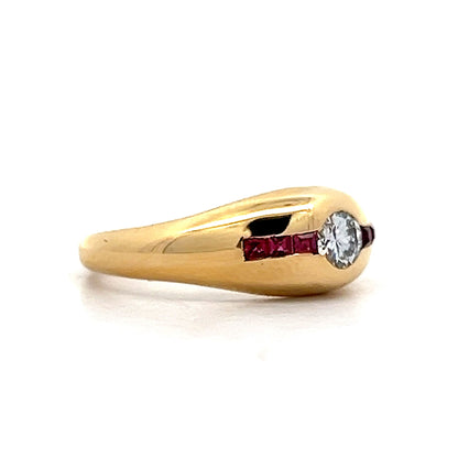 .20 Diamond & Ruby Ring in 18k Yellow Gold