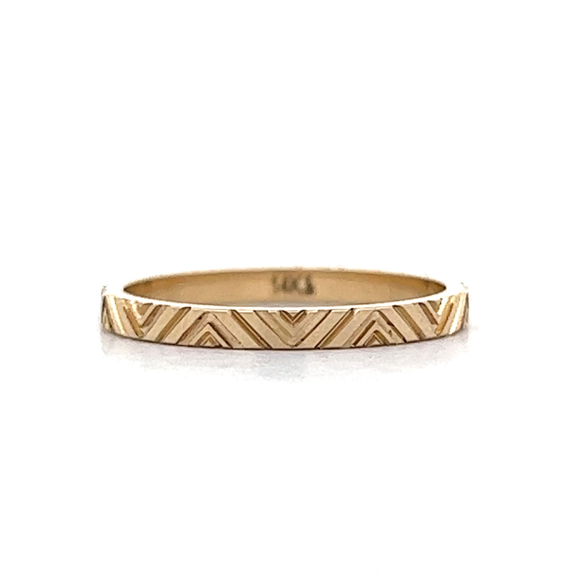 Geometric Pattern Wedding Band in 14k Yellow Gold