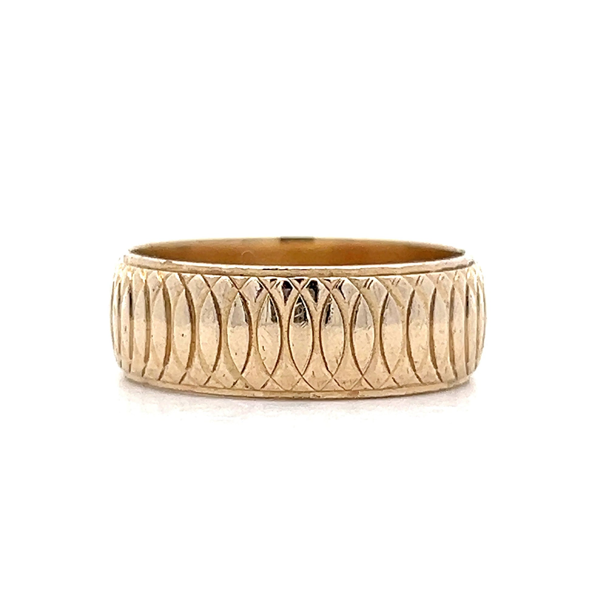 Vintage Circular Engraved Wedding Band in 14k Yellow Gold