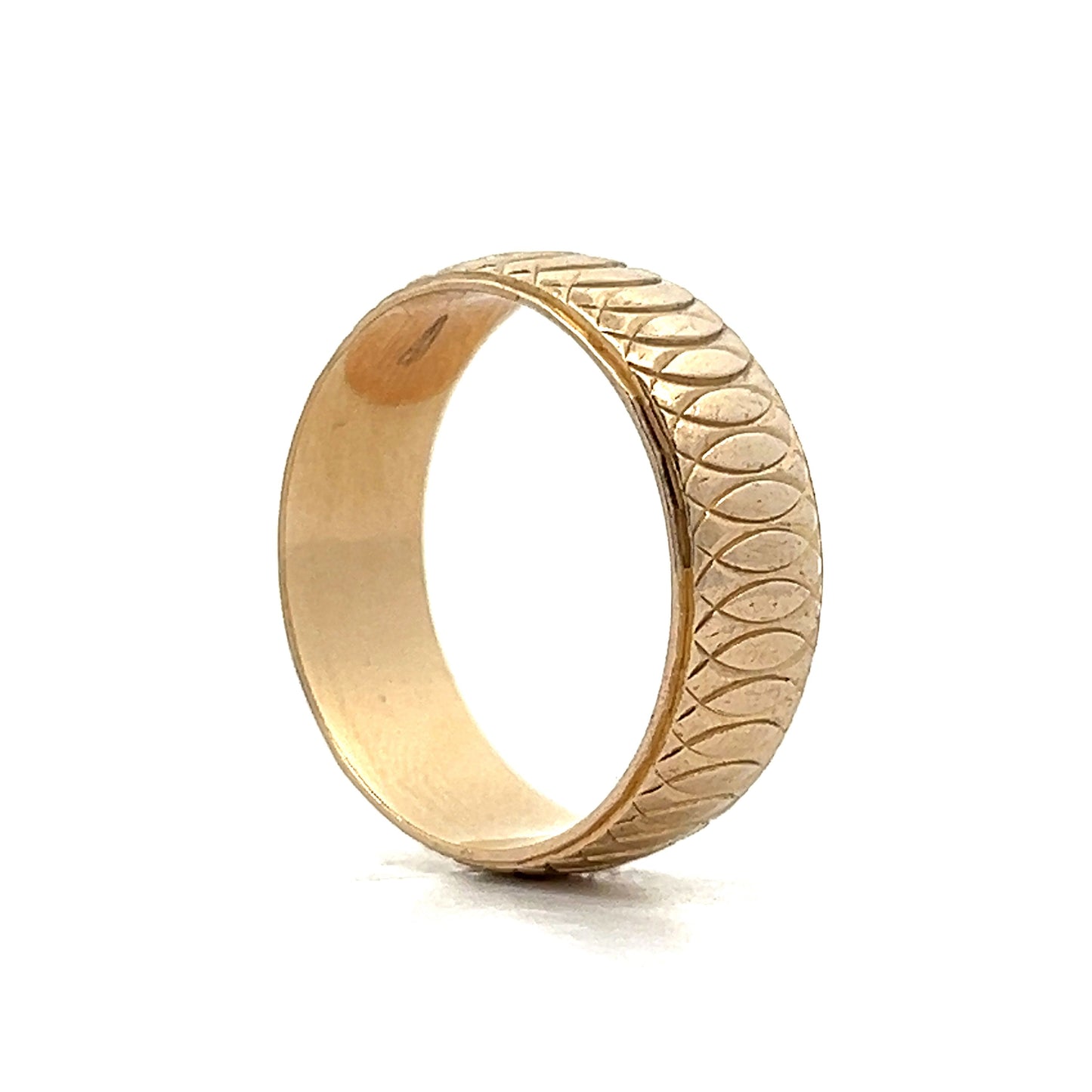 Vintage Circular Engraved Wedding Band in 14k Yellow Gold