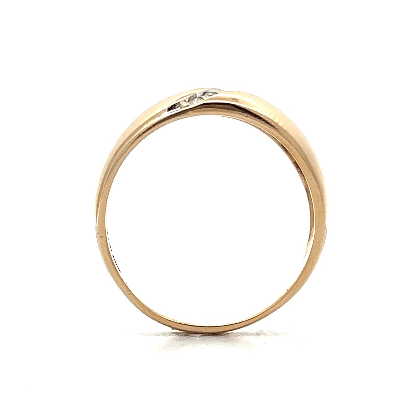 Men's Channel Set Diamond Wedding Band in Yellow Gold