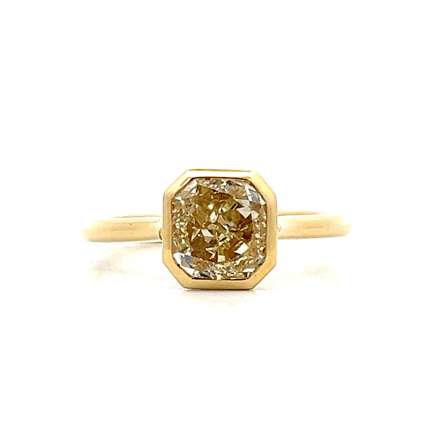 2.00 Carat Cushion Cut Diamond Engagement Ring in Yellow Gold