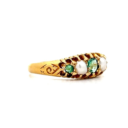 Vintage Victorian .10 Emerald & Pearl Ring in Yellow Gold