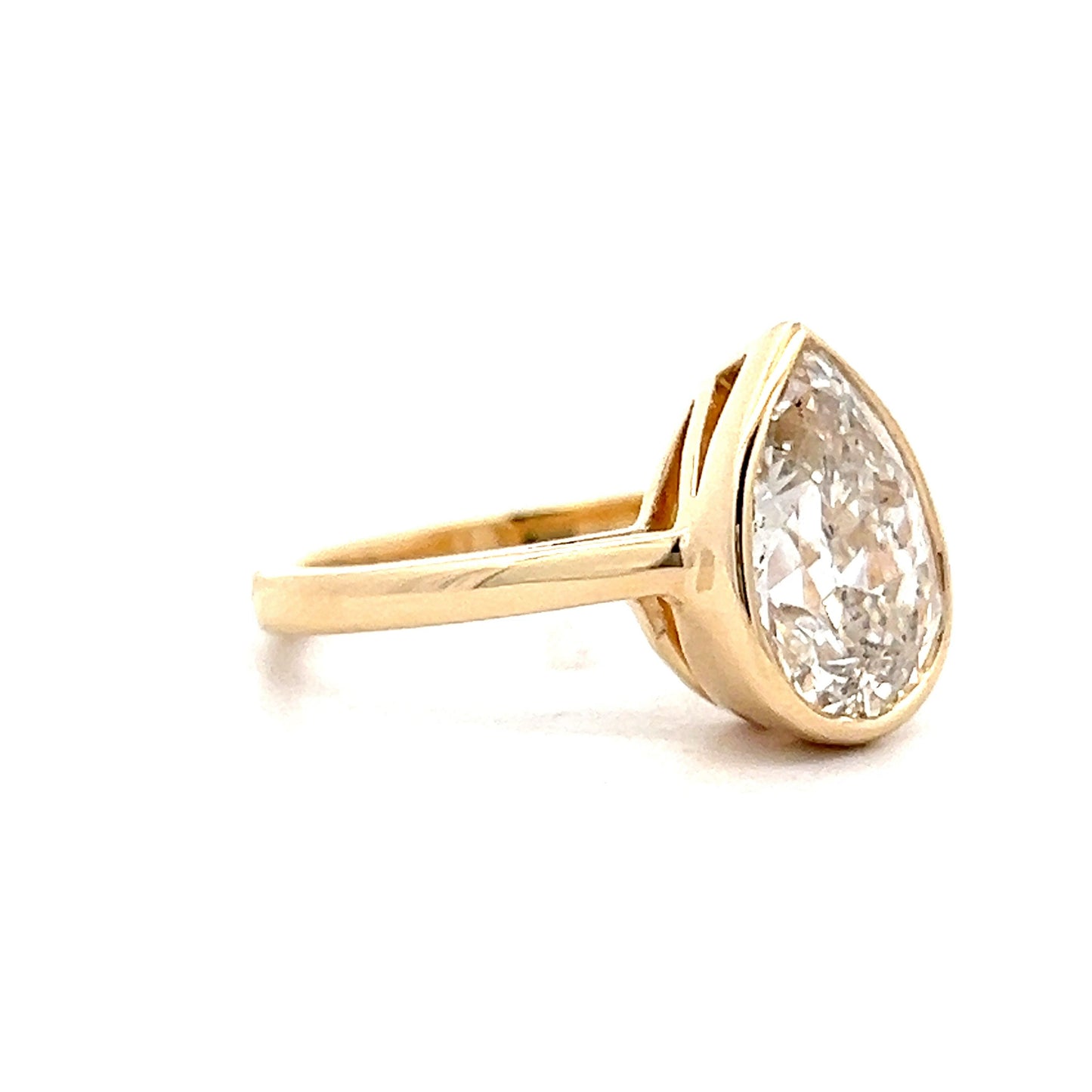 3.49 Pear Cut Diamond Engagement Ring in 14k Yellow Gold