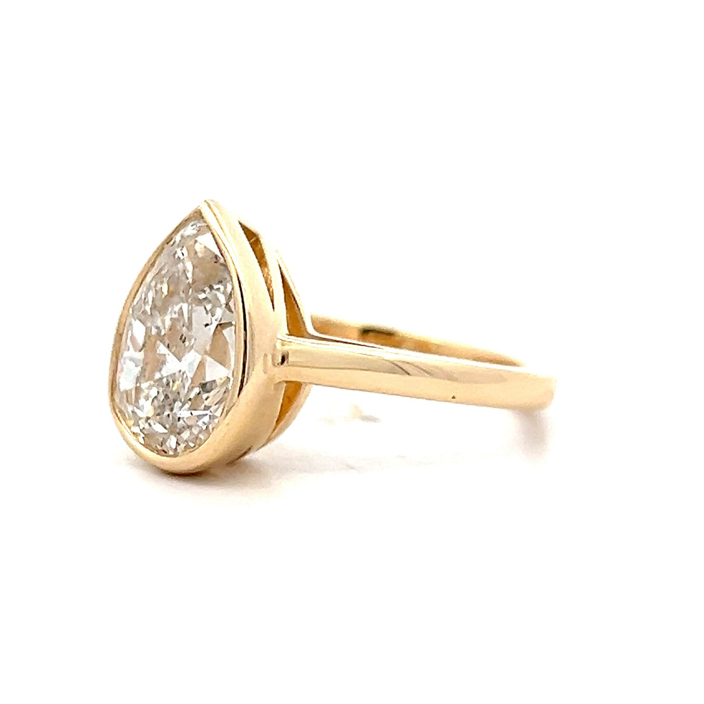 3.49 Pear Cut Diamond Engagement Ring in 14k Yellow Gold