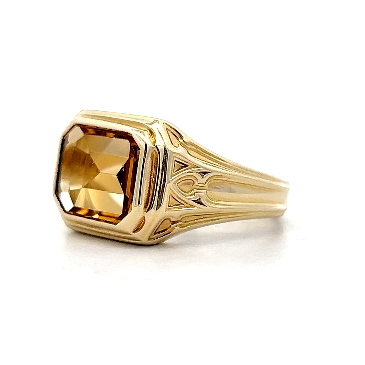 10.30 Men's Emerald Cut Citrine in 14k Yellow Gold