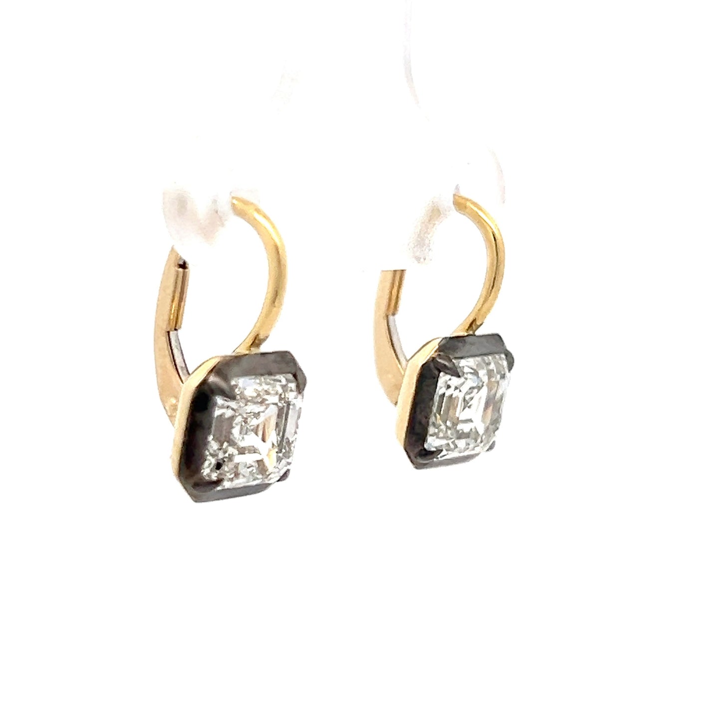 3.02 Asscher Cut Diamond Drop Earrings in 18k