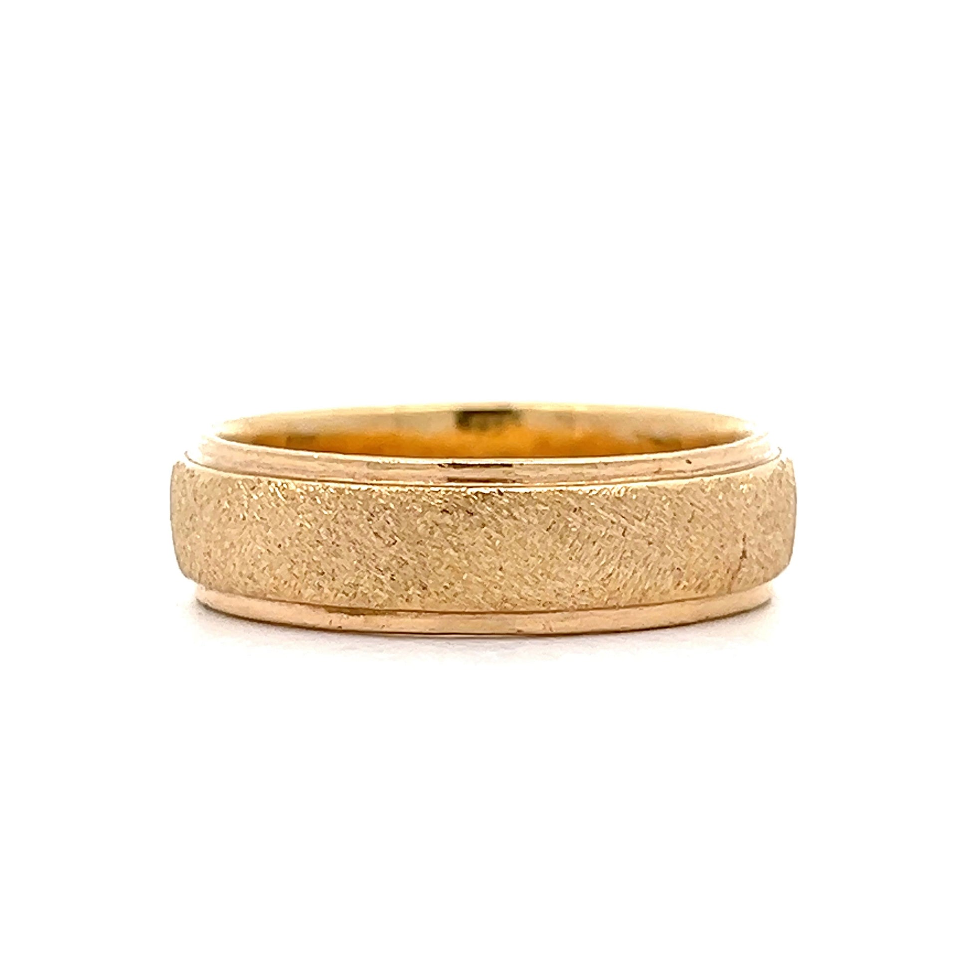 Men's 6.5mm Vintage Wedding Band in 14k Yellow Gold