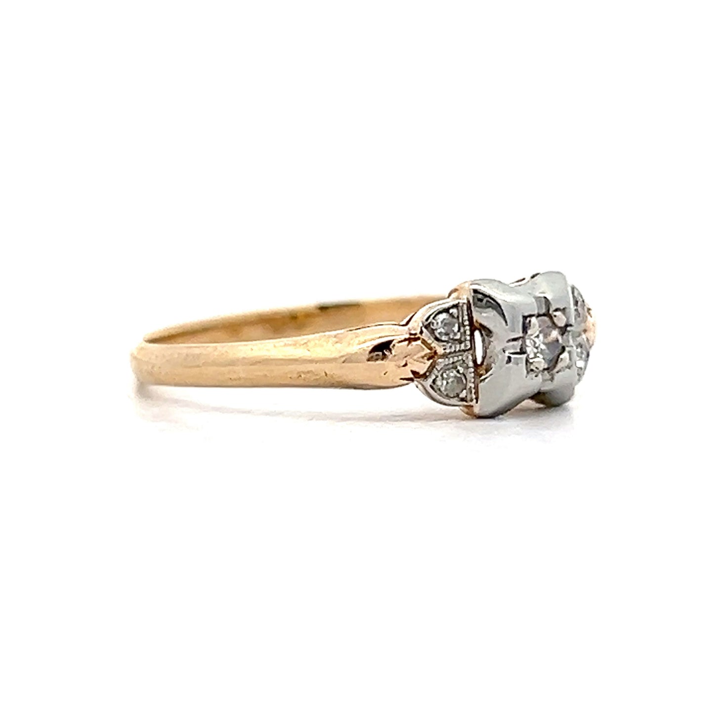 .04 Vintage Retro Engagement Ring in 14k