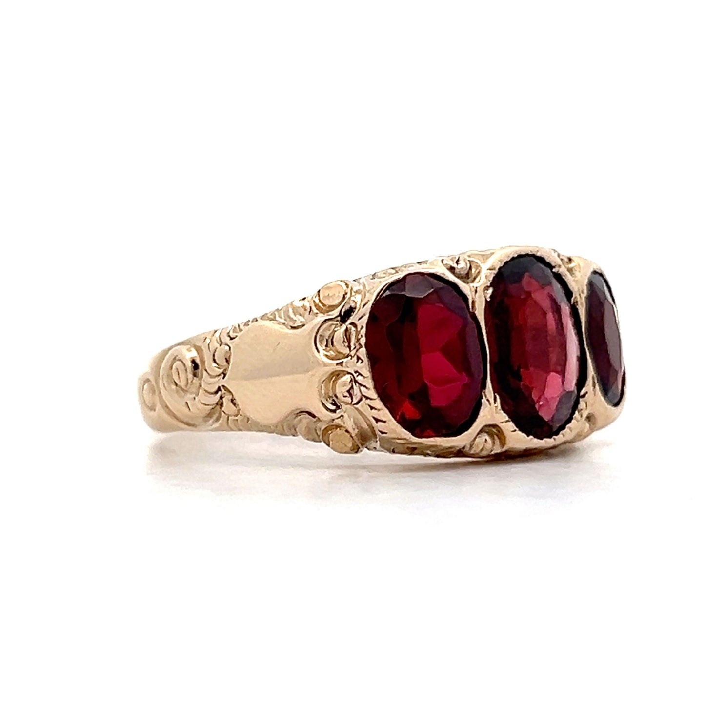 4.04 Men's Victorian Garnet Ring in 10k Yellow Gold