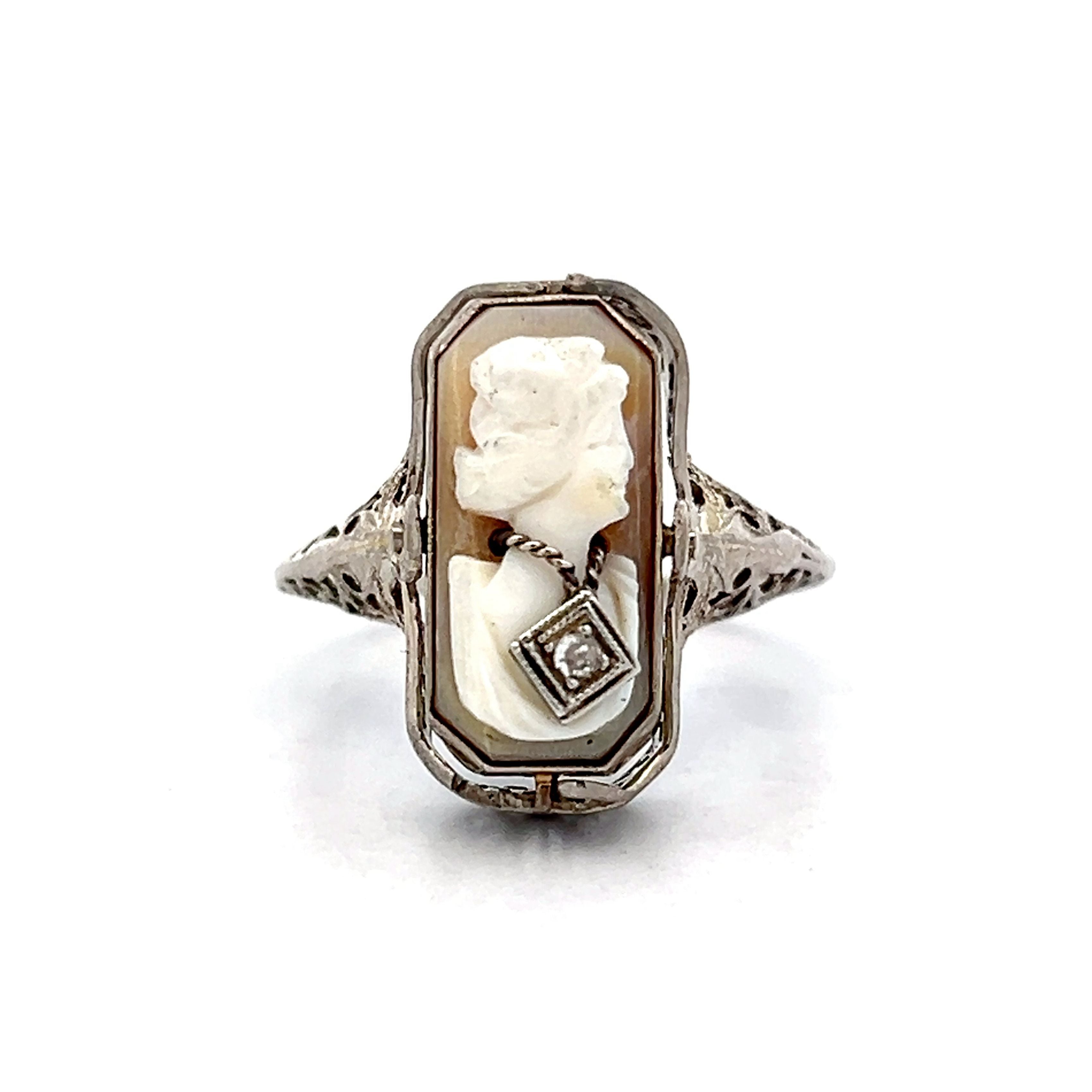 14k cameo ring 2024 (antique)