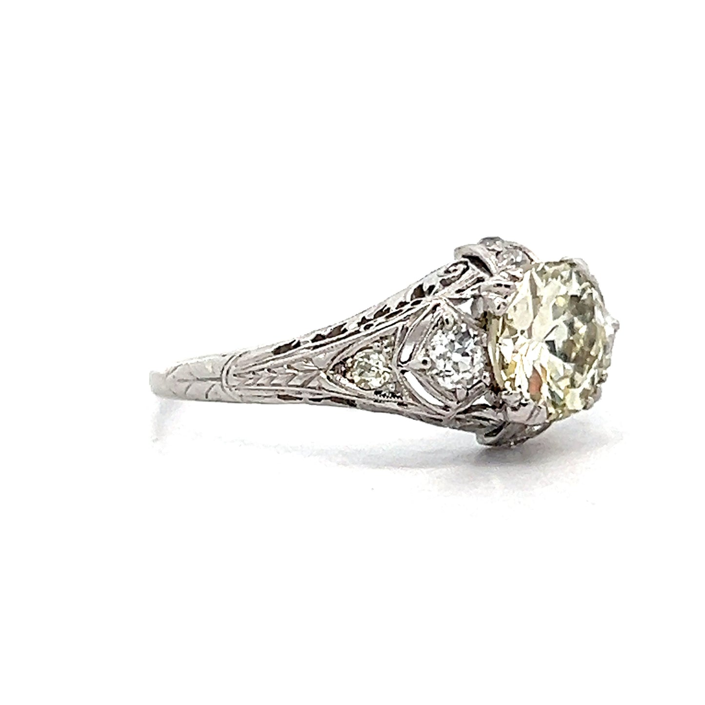 1.52 Vintage Art Deco Engagement Ring in Platinum