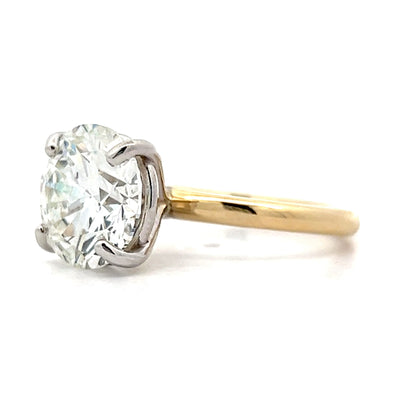 5.50 Round Brilliant Diamond Engagement Ring in 14k