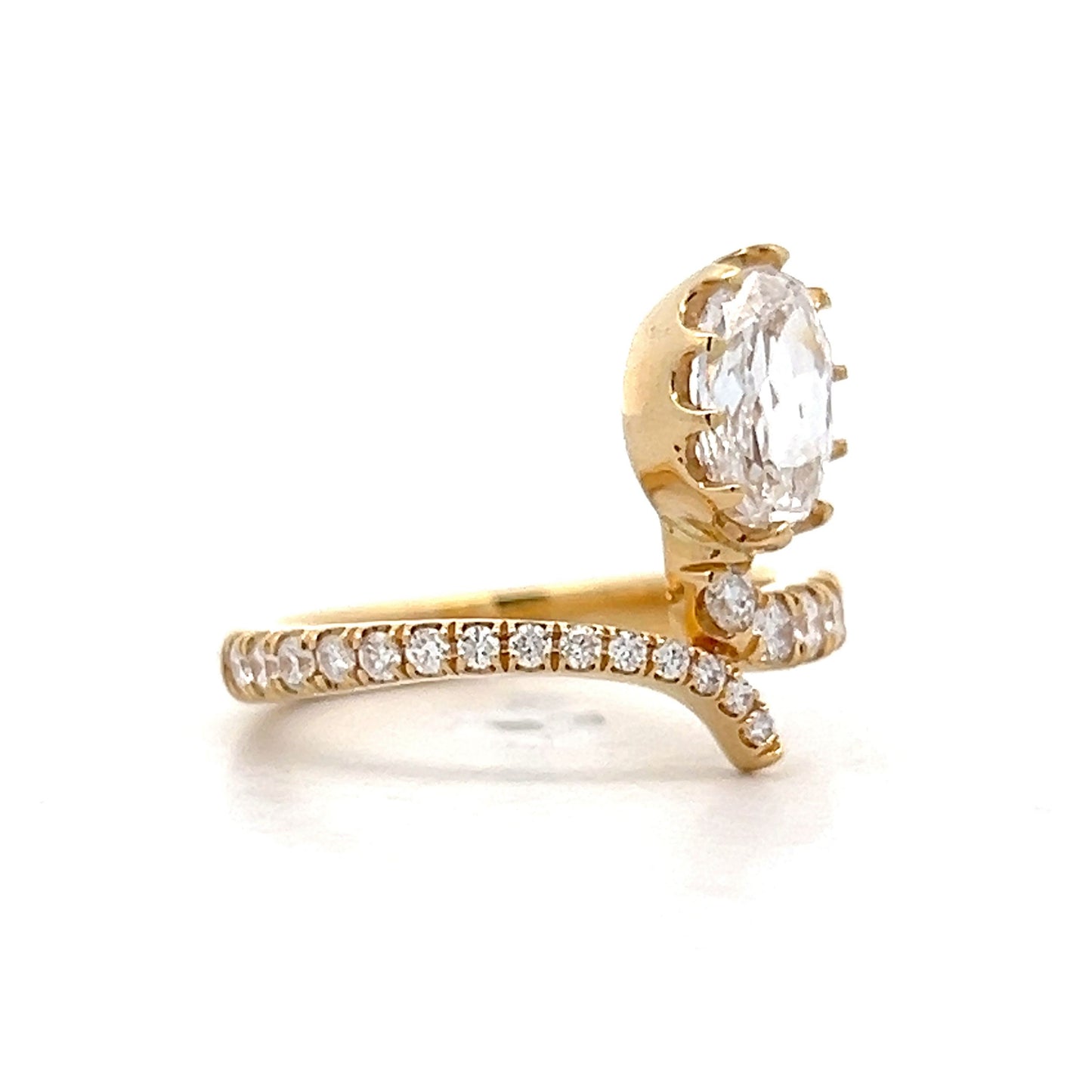 1.50 Antique Oval Diamond Snake Ring in 18k