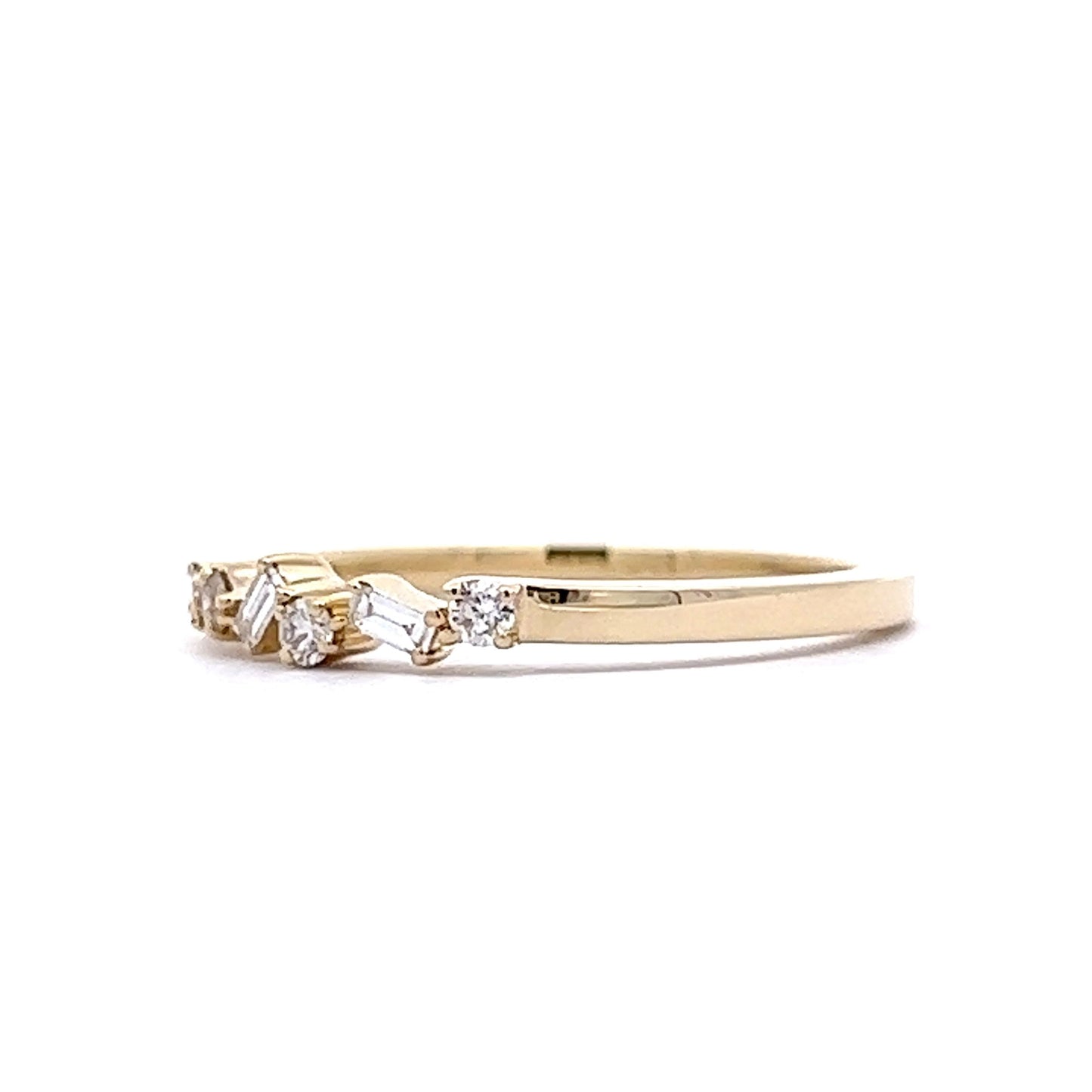 Baguette & Round Diamond Wedding Band in 14k Yellow Gold