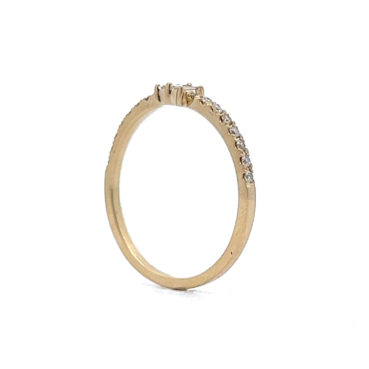 Baguette & Round Brilliant Diamond Stacking Band in 14k Yellow Gold