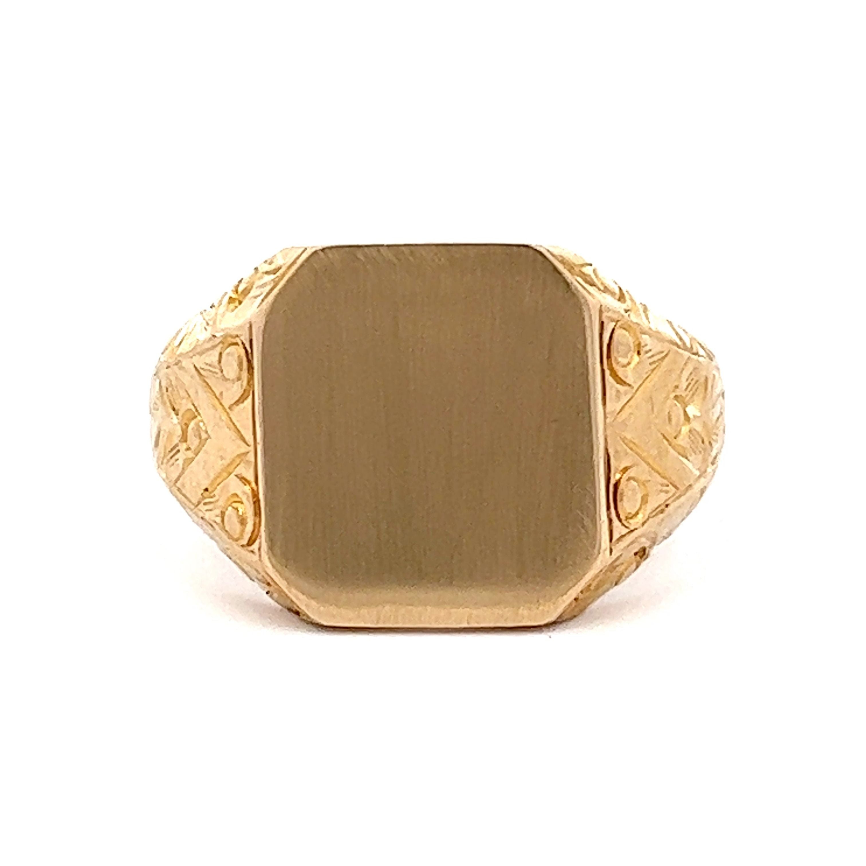 Mens Gold Signet Ring - AI1064 – JEWELLERY GRAPHICS