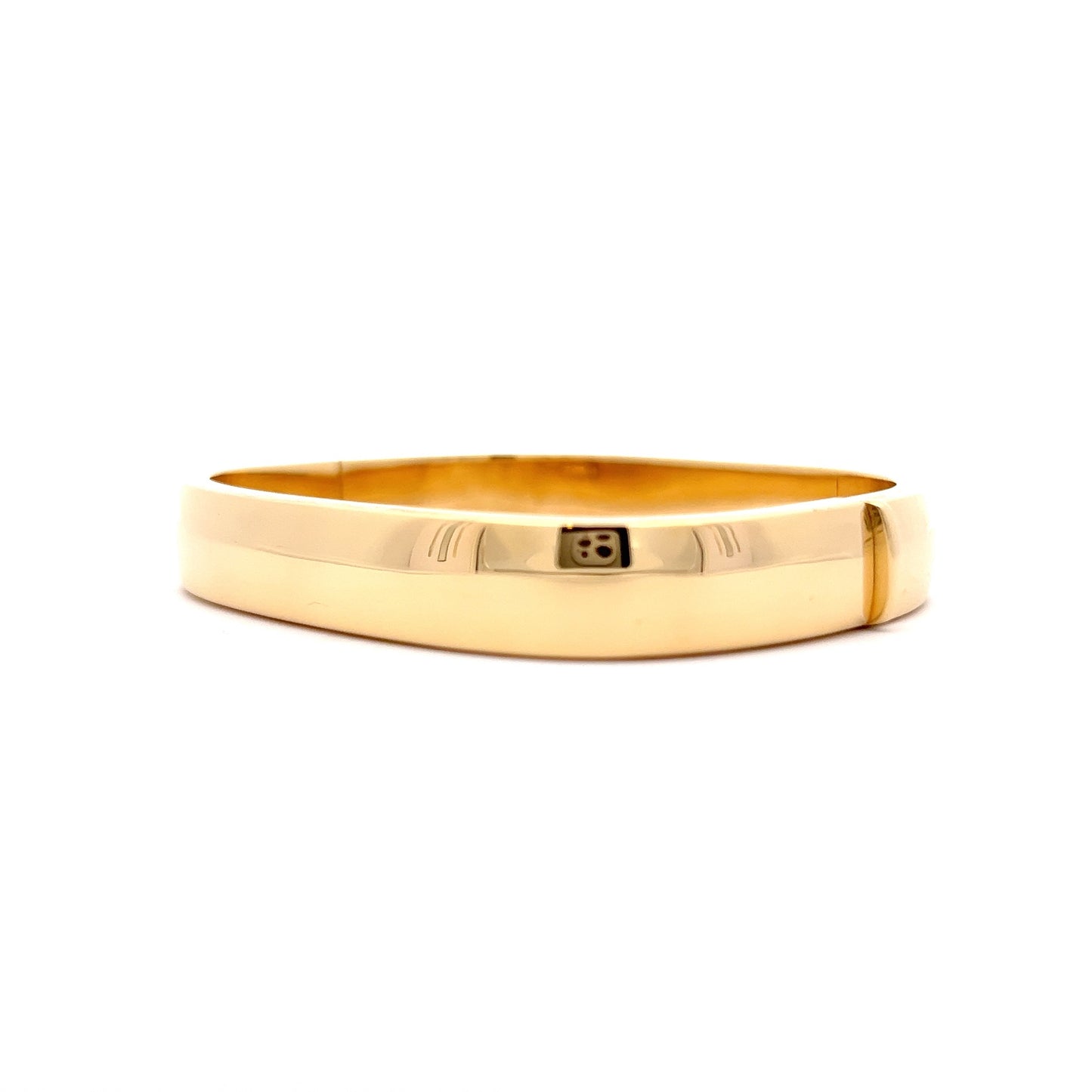 Iconic Bangle Bracelet In Polished 18K Yellow Gold