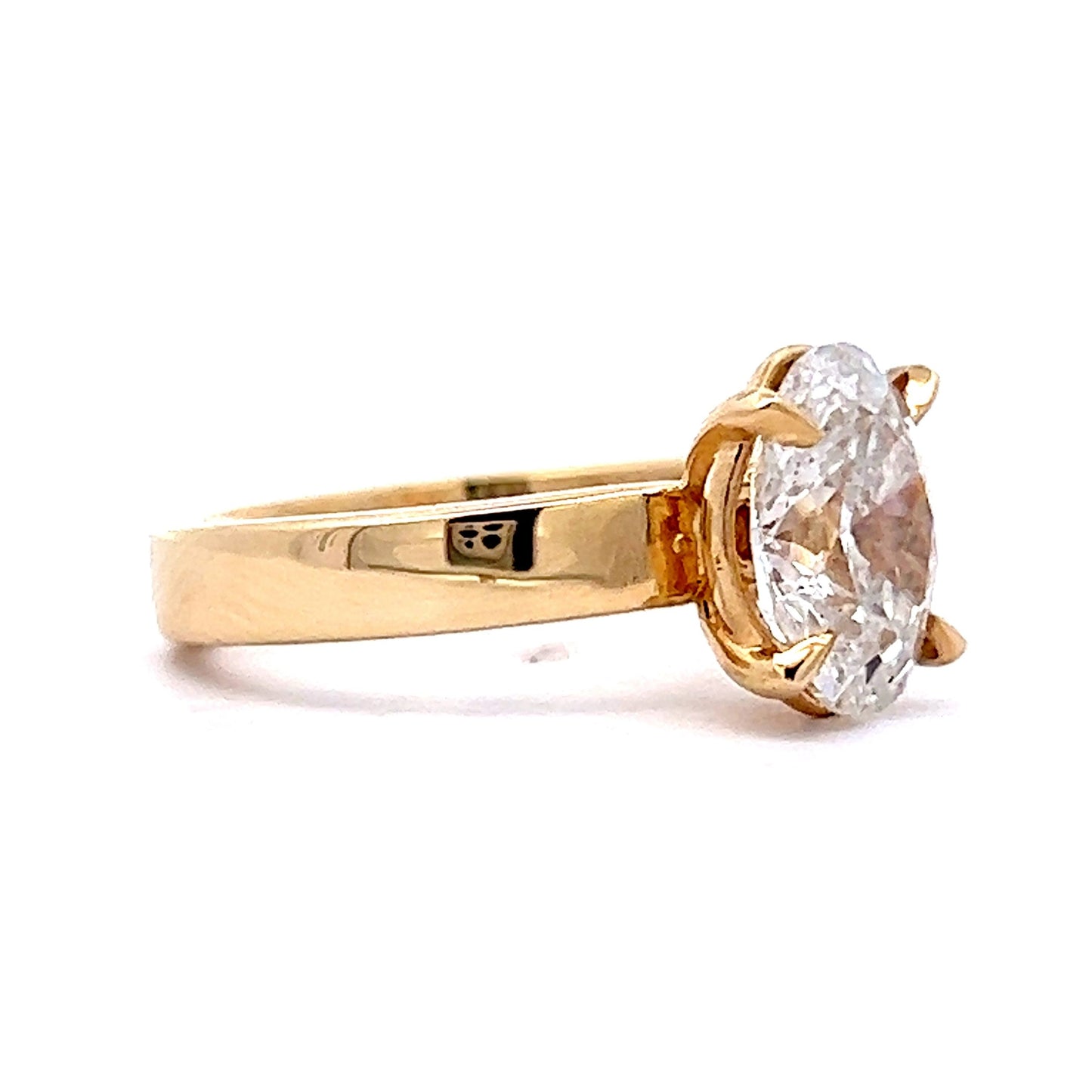 2.04 Oval Cut Diamond Engagement Ring in 14k Yellow Gold