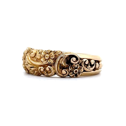 Vintage Art Nouveau Engraved Ring in 14k Yellow Gold