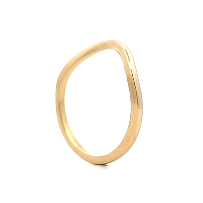 Round Curved Wedding Band in 14k Yellow Gold