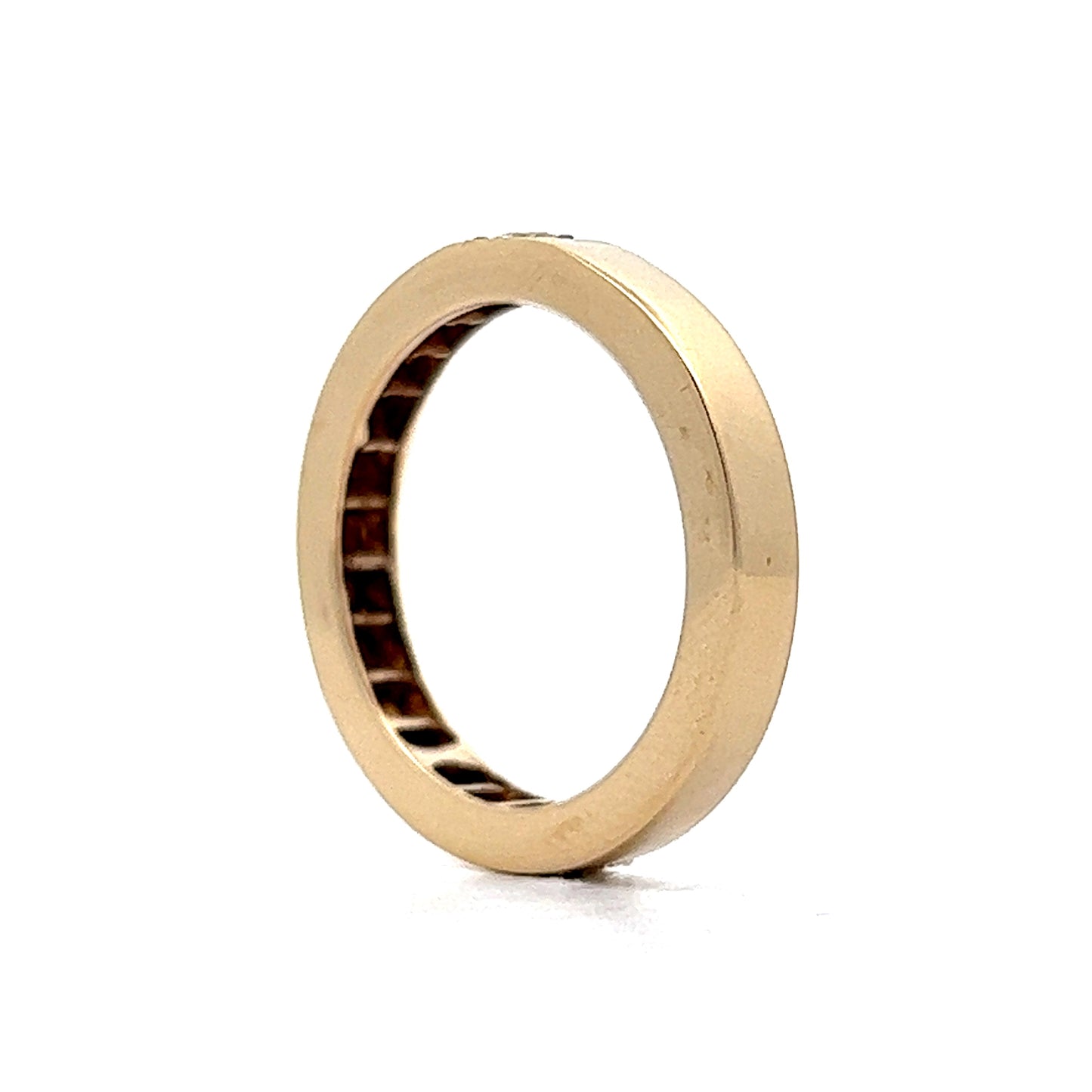 .09 Solitaire Diamond Wedding Band in 14k Yellow Gold