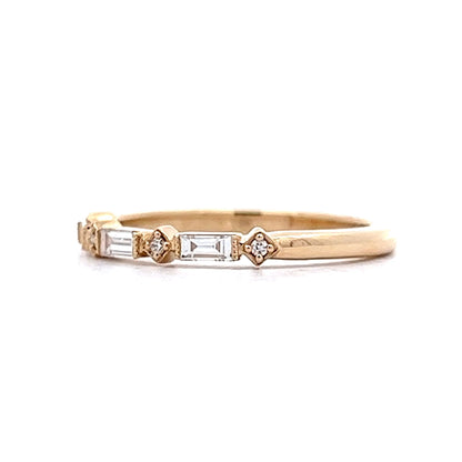 Baguette & Round Diamond Wedding Band in 14k Yellow Gold