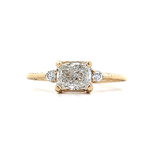 1.01 Radiant Cut Diamond Engagement Ring in 14k Yellow Gold