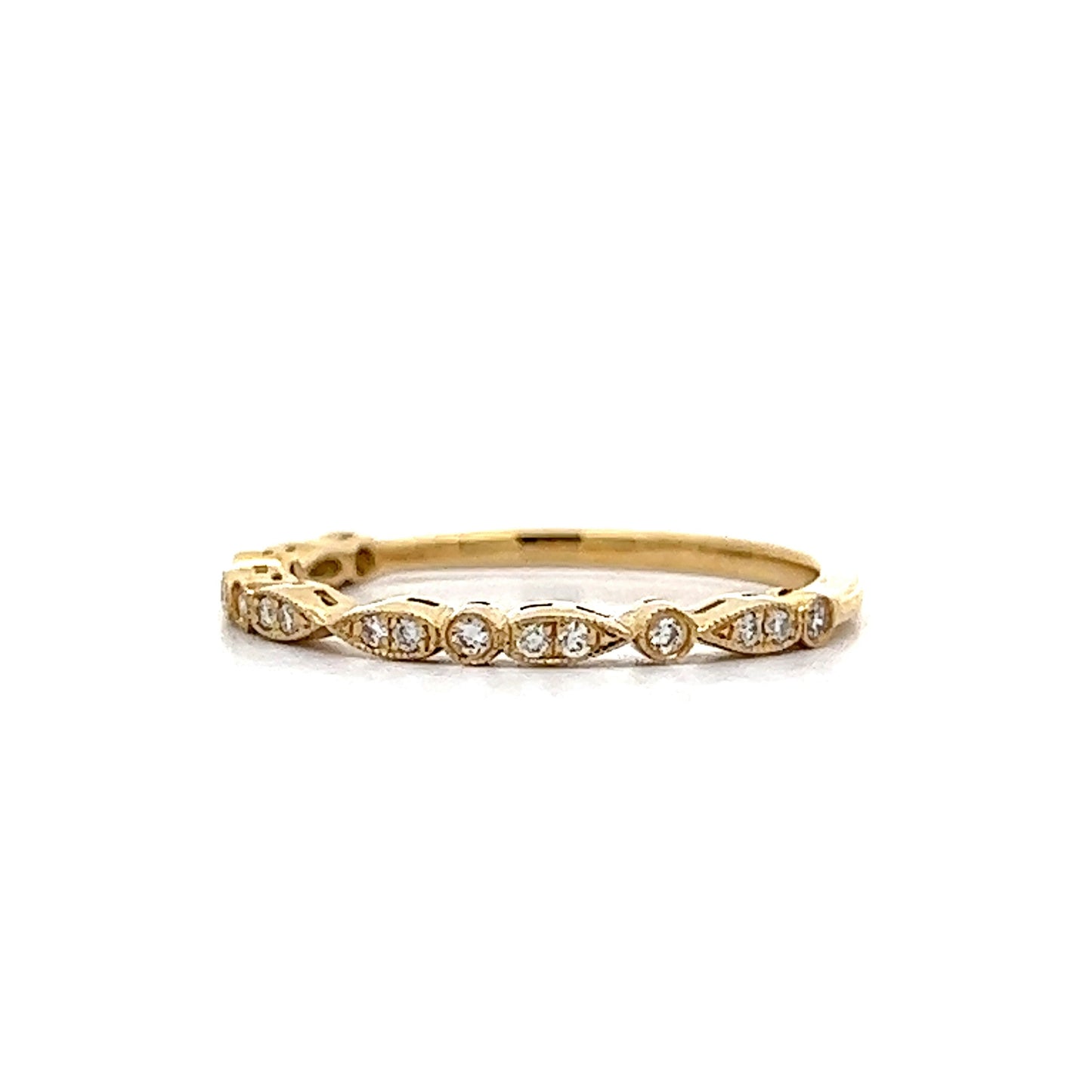 .10 Diamond Bezel Milgrain Wedding Band in 14k Yellow Gold