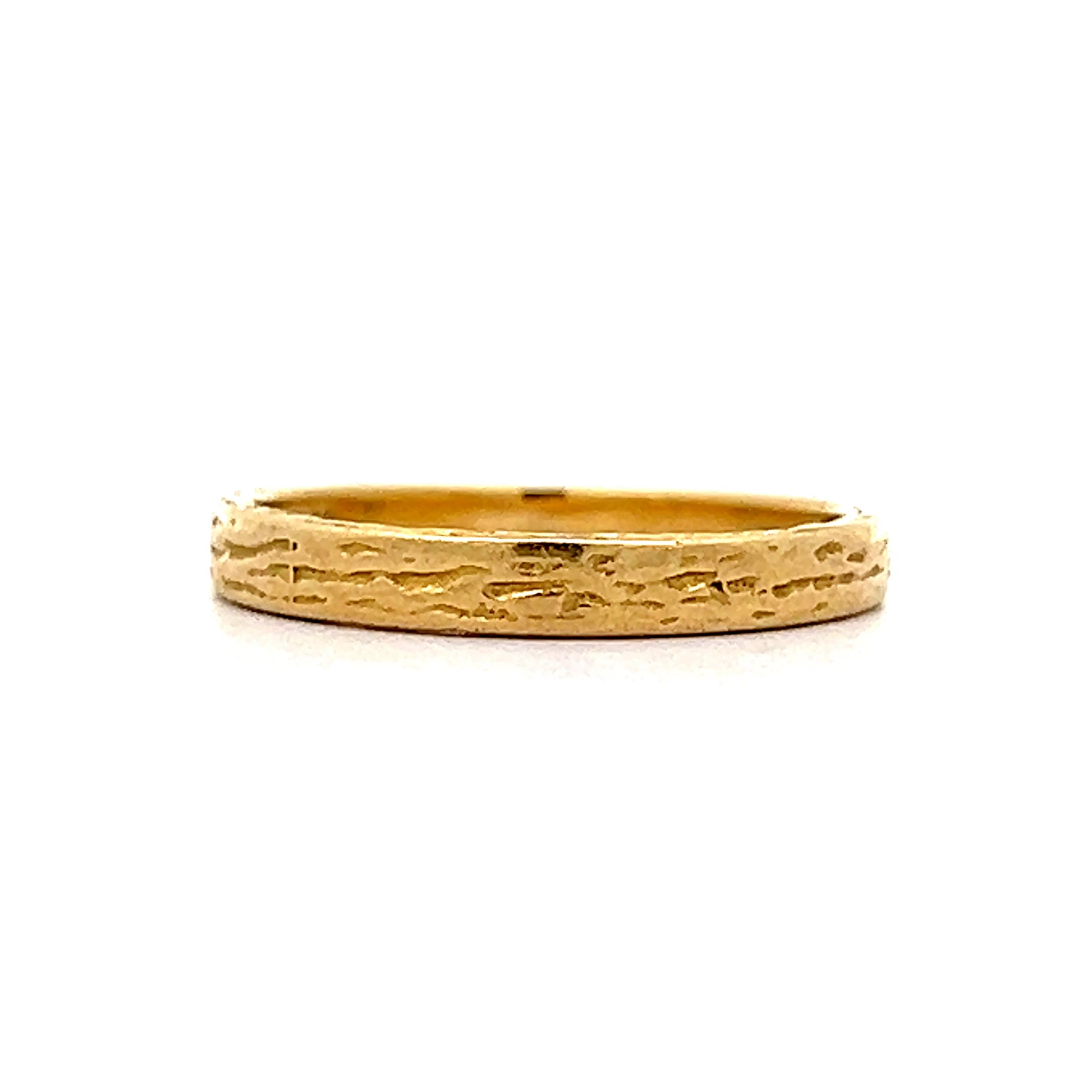 Vintage Bark Textured Wedding Band in 18k Yellow Gold
