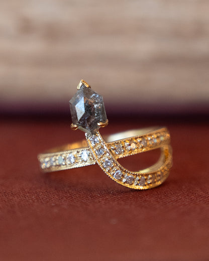 1.08 Hexagon Diamond Snake Ring 18k Yellow Gold