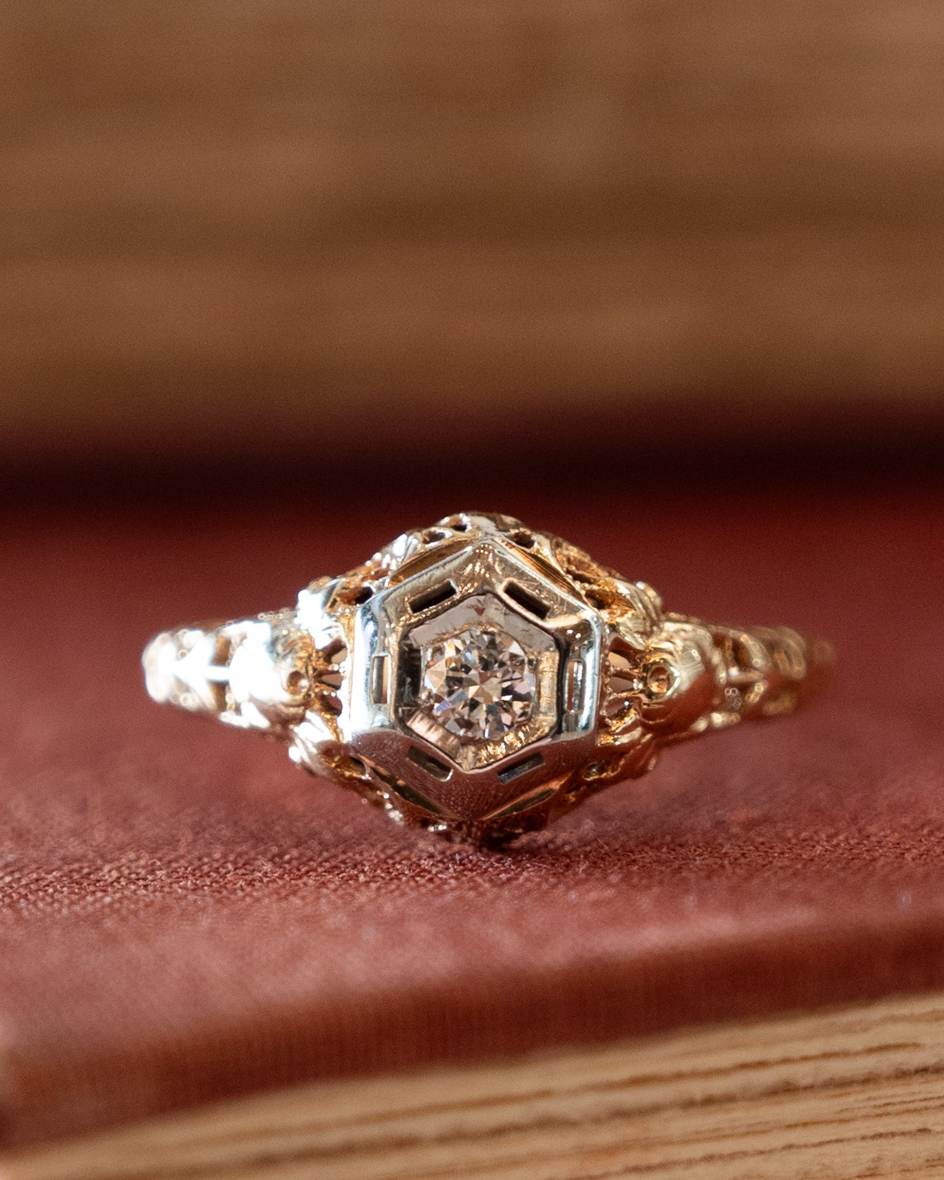 .14 Vintage Retro Diamond Filigree Engagement Ring 14k