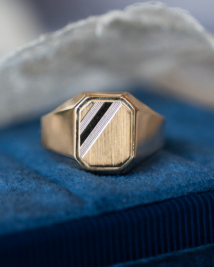 Rectangular Brushed Signet Ring 18k Yellow Gold