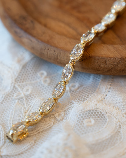 10.54 Oval Step Cut Diamond Tennis Bracelet 18k
