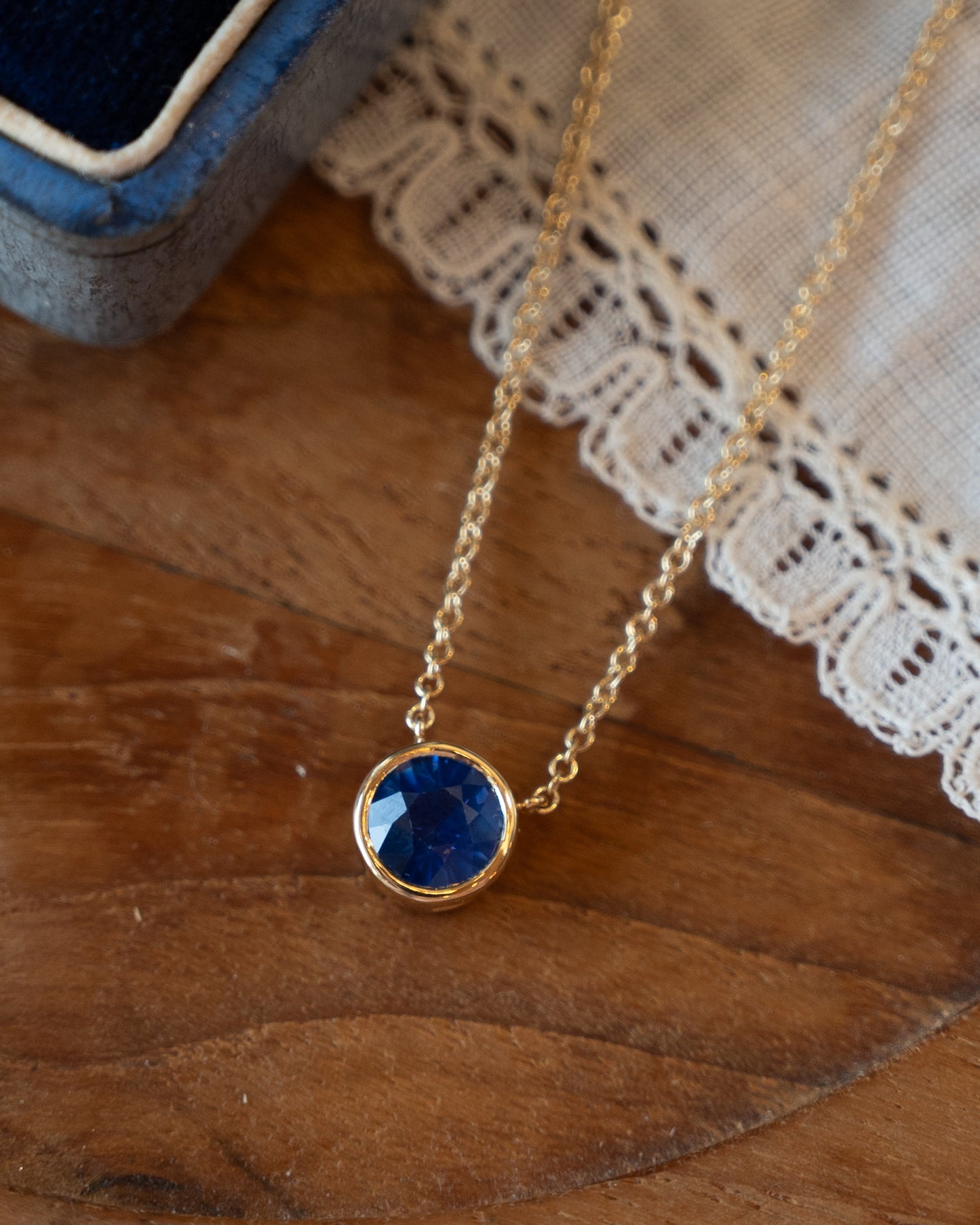 .90 Blue Sapphire Pendant Necklace 18k Yellow Gold