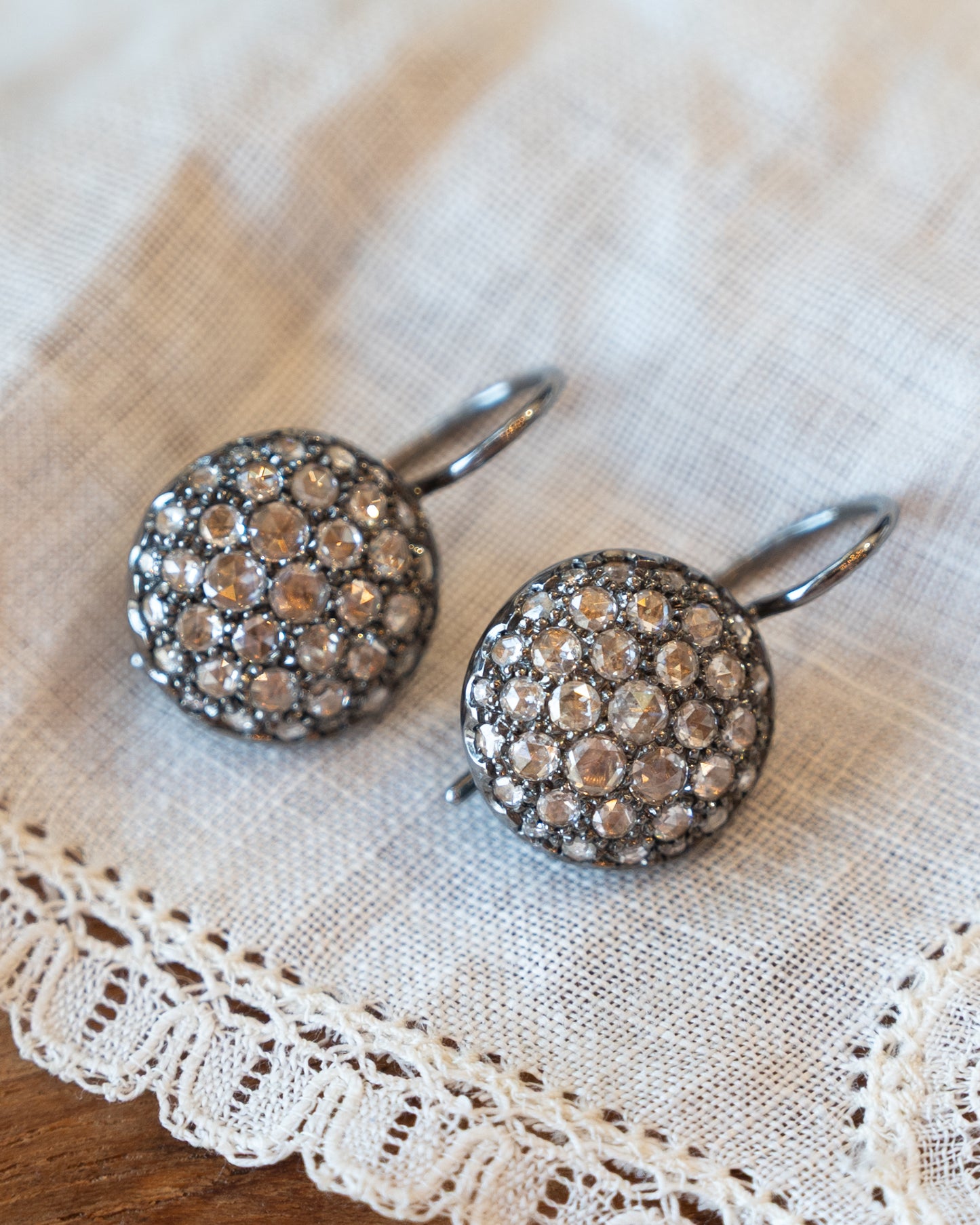 1.84 Roberto Marroni Diamond Drop Earrings 18k