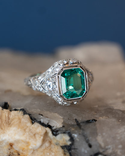 1.90 Antique Colombian Emerald & Diamond Ring Platinum
