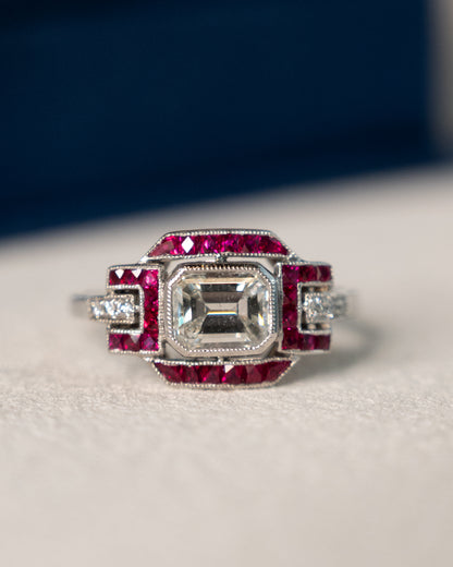 1.32 Emerald Cut Diamond Engagement Ring Platinum