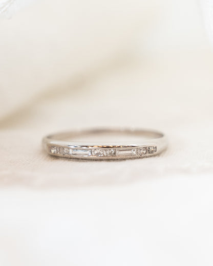 .21 Vintage Deco Diamond Wedding Band Platinum