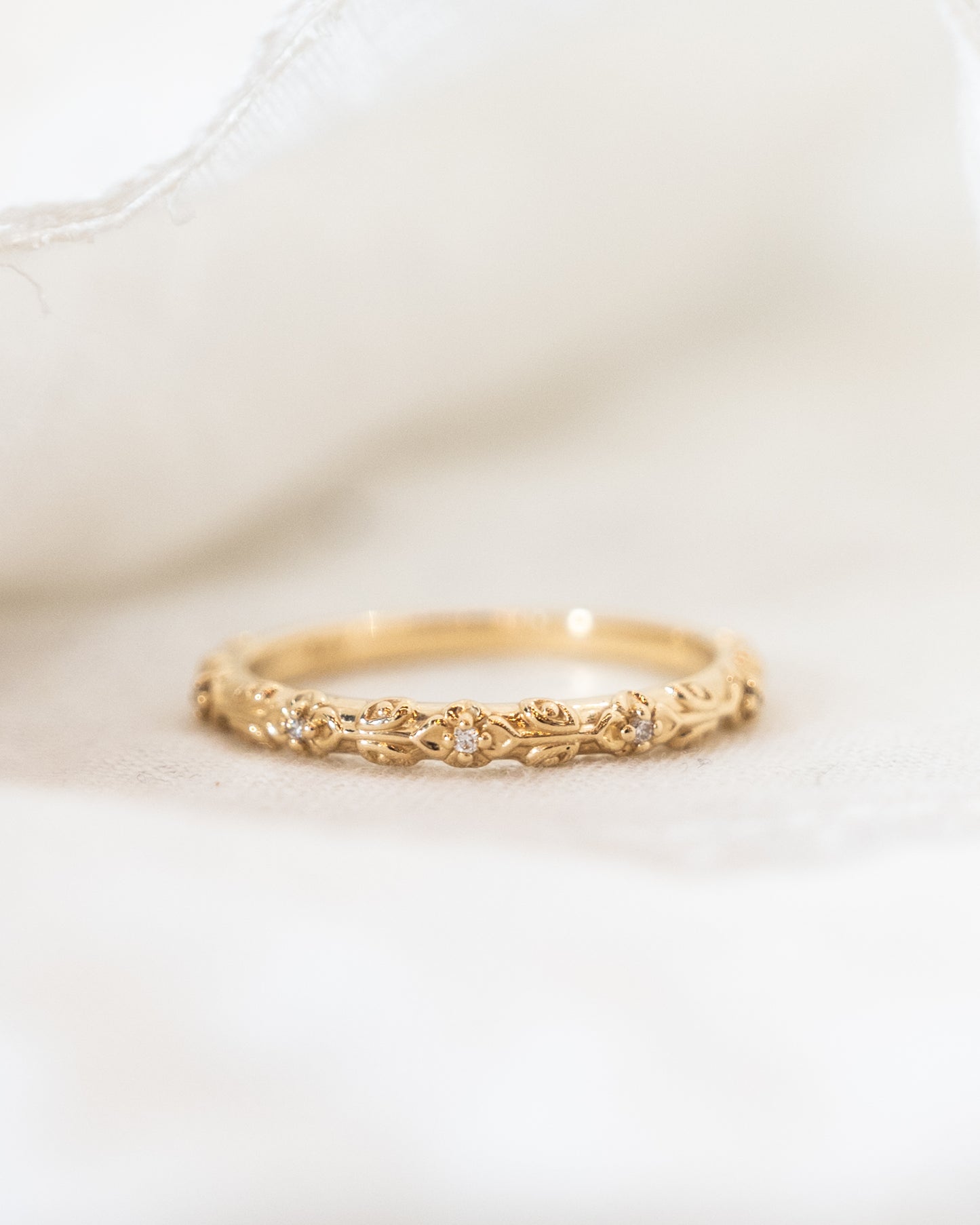 .04 Diamond Floral Wedding Band 14k Yellow Gold