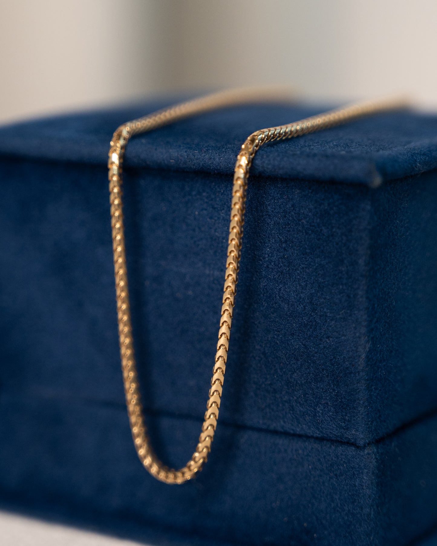 17" Snake Chain Necklace in 14k Yellow Gold