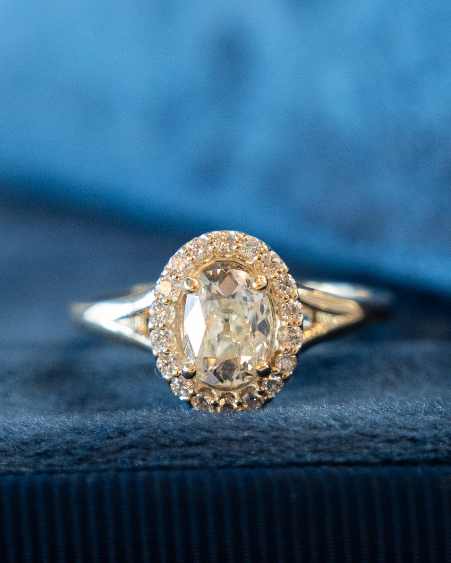 1.01 Antique Cushion Diamond Engagement Ring 14k