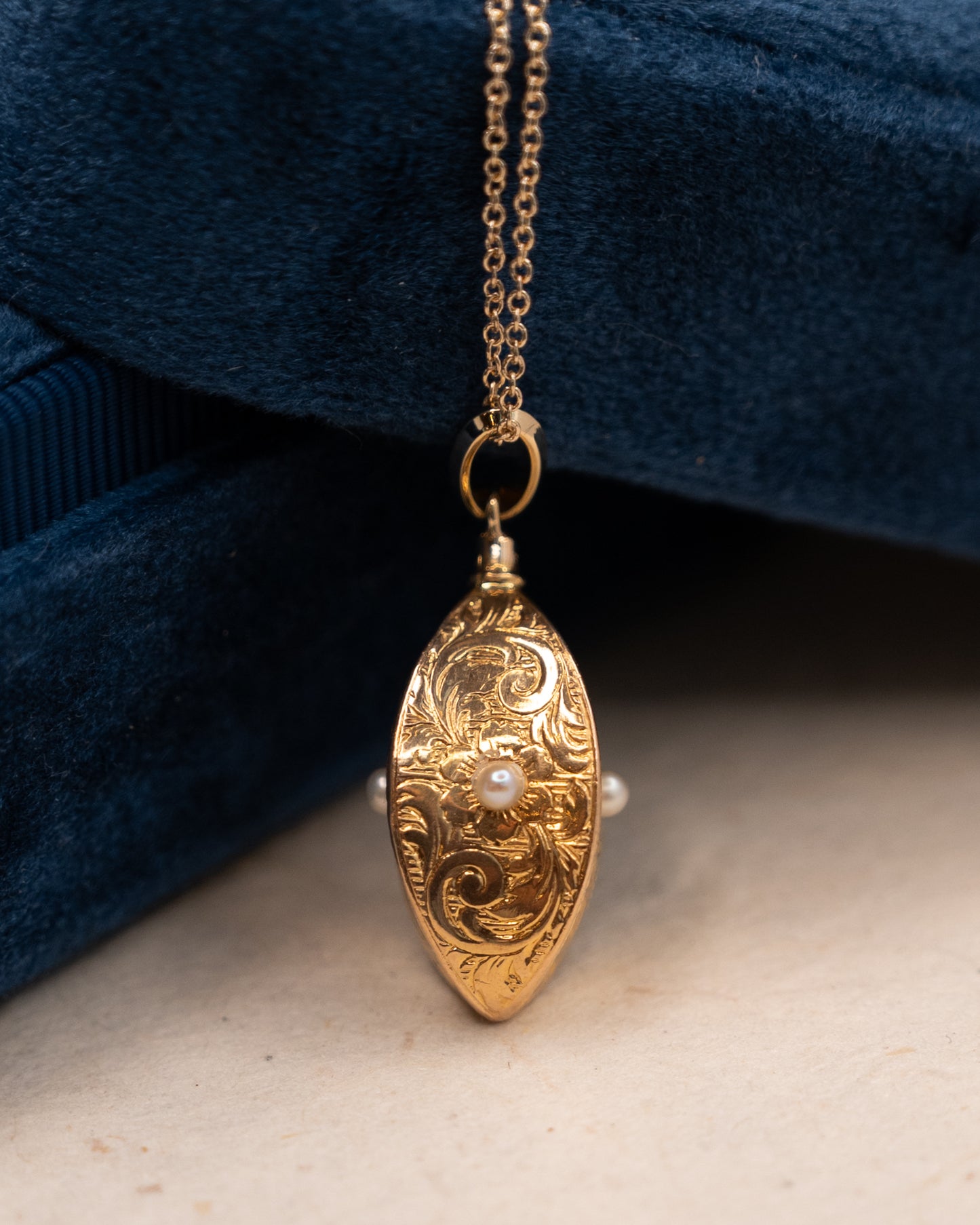 Antique Victorian Filigree Pendant Necklace 14k