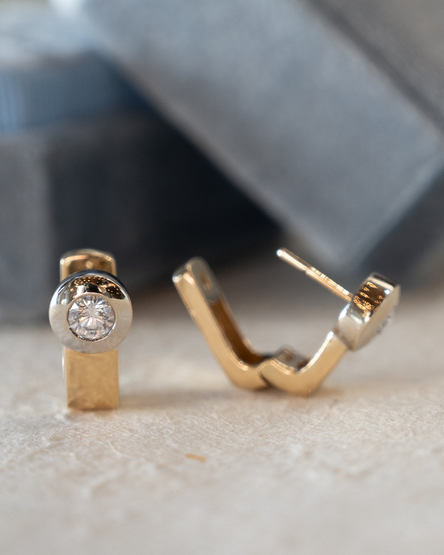 1 Carat Diamond Huggie Hoop Earrings 14k White Gold