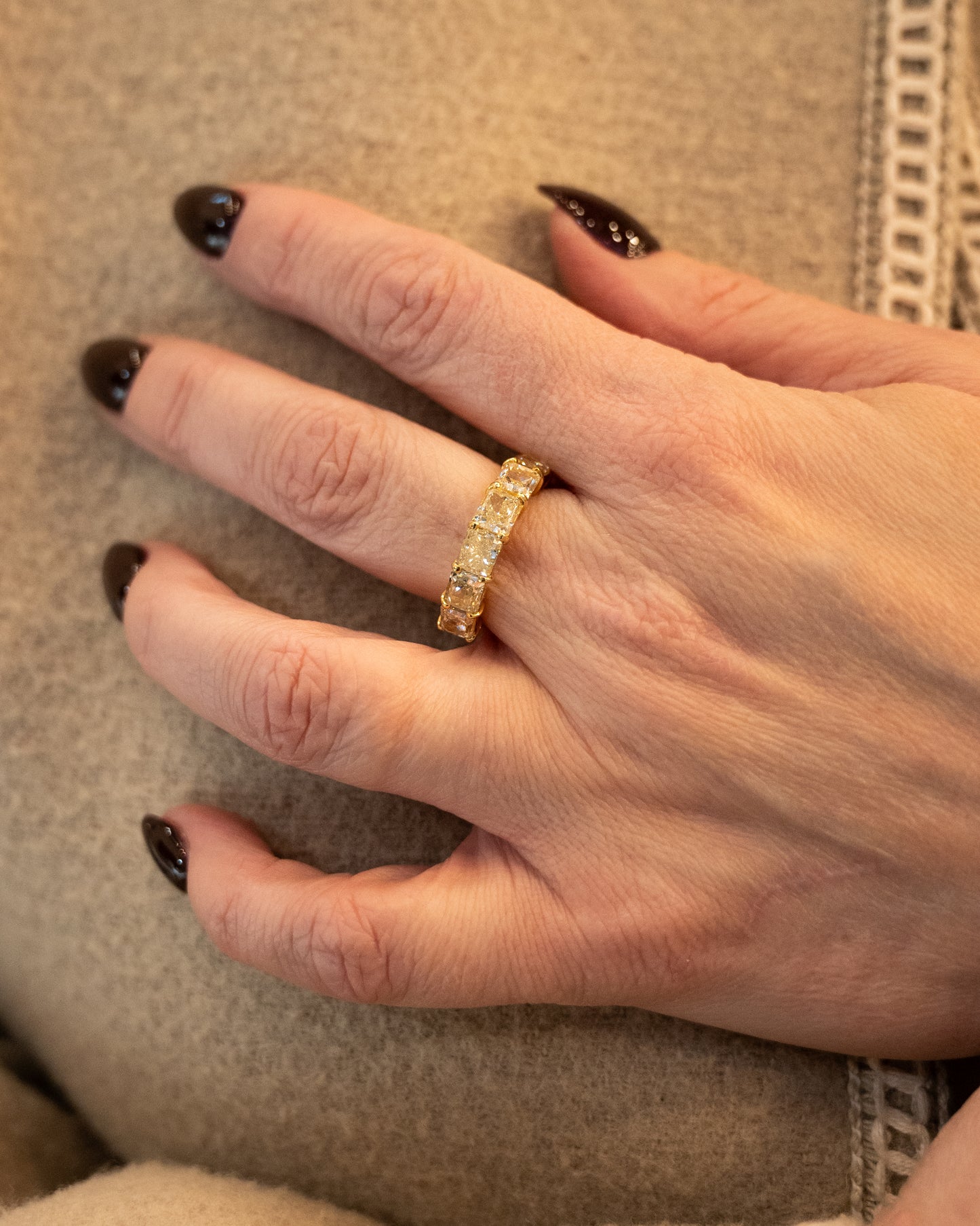 6.72 Radiant Cut Diamond Stacking Band 18k