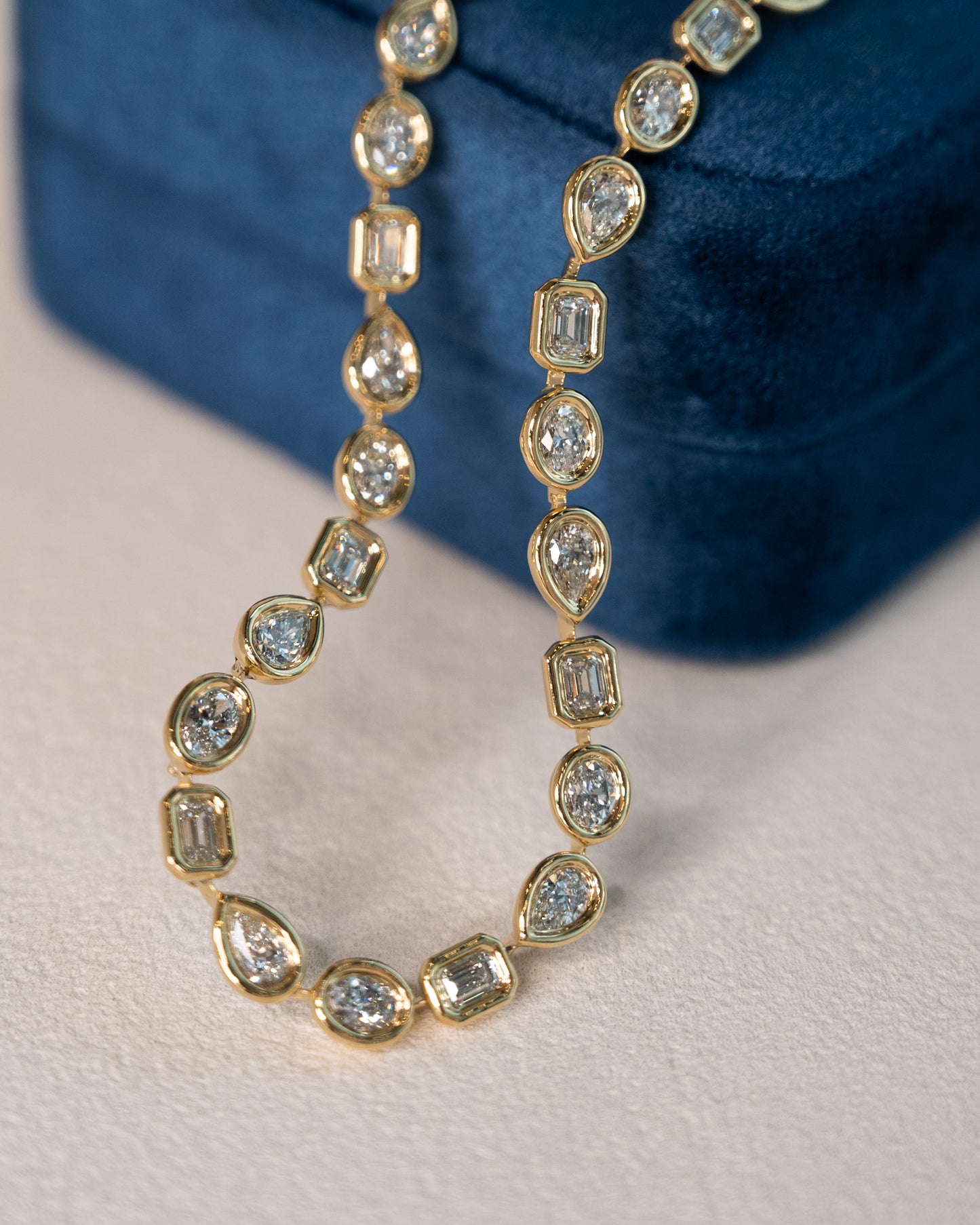 14 Carat Diamond Tennis Necklace 18k Yellow Gold
