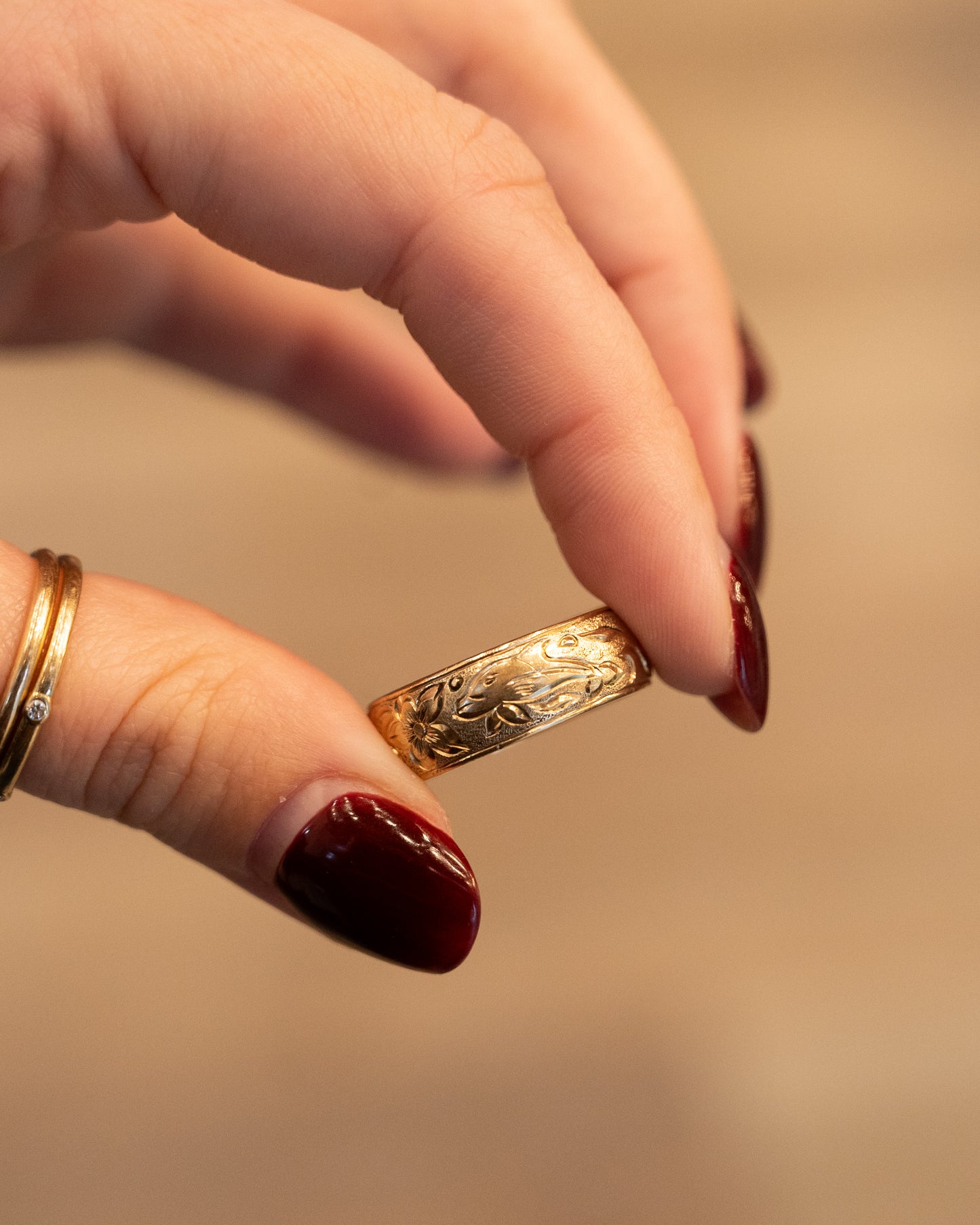 Mens 8mm Engraved Wedding Band 14k Yellow Gold