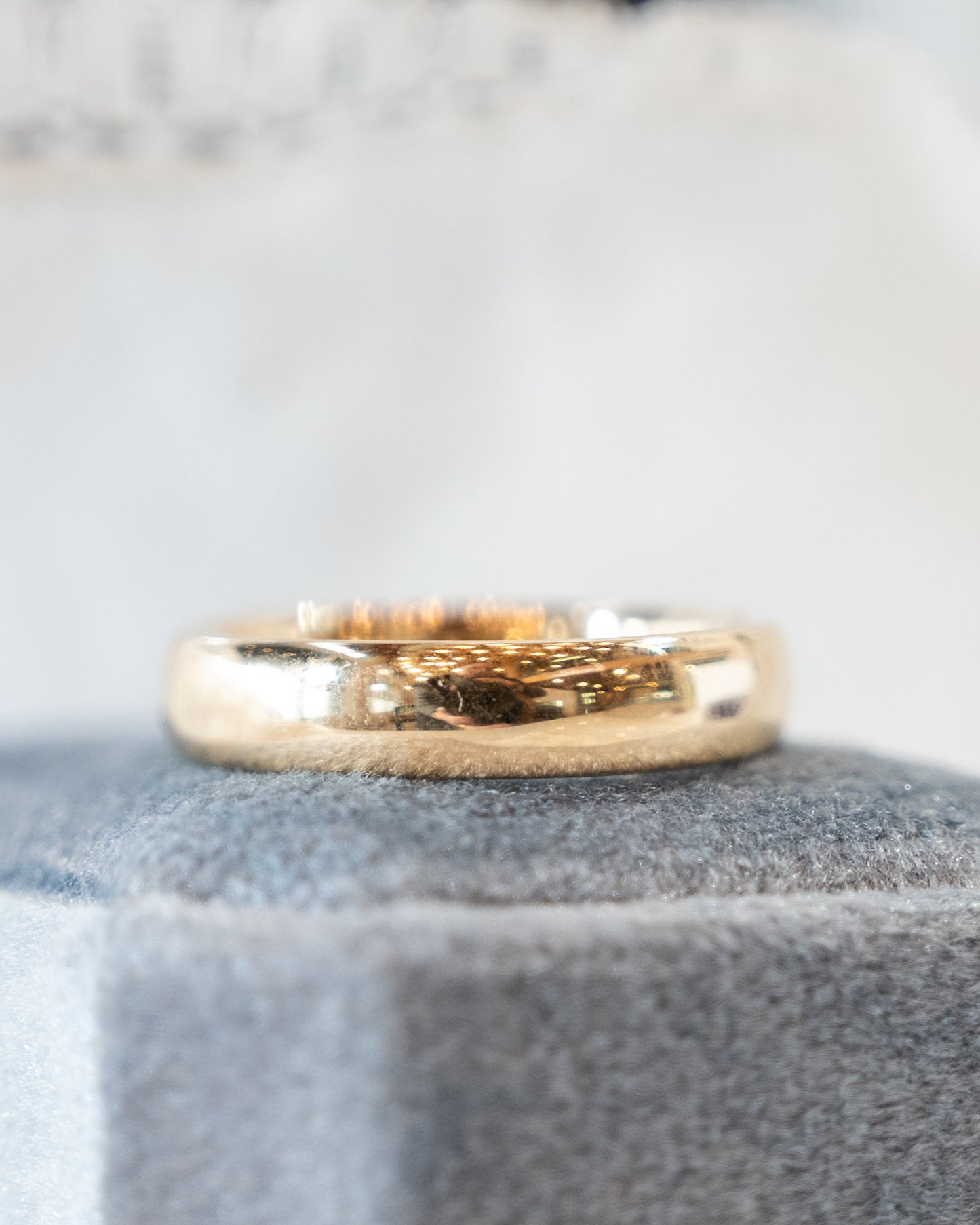 5mm Mens Eurodome Wedding Band 14k Yellow Gold