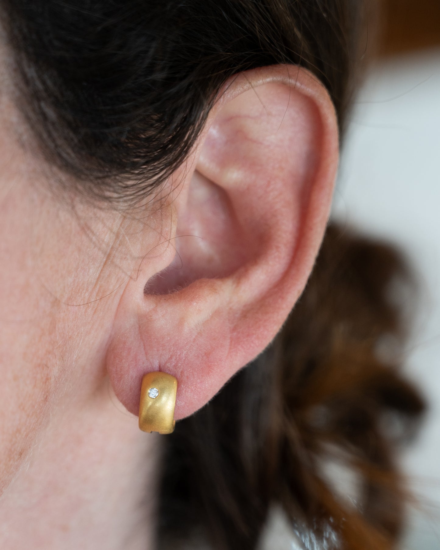 9.40 H. Stern Amethyst Convertible Hoop Earrings 18k