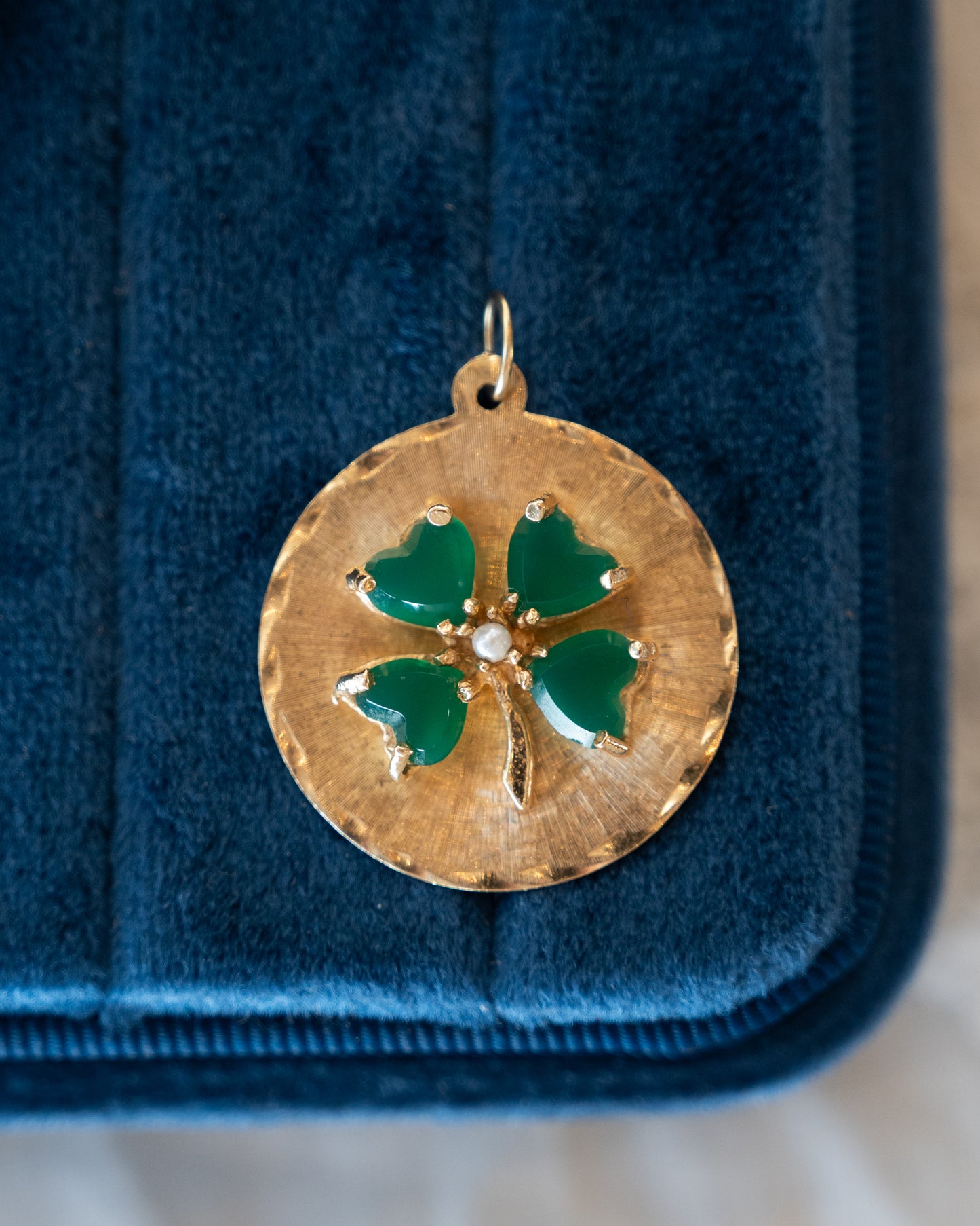 .50 Vintage Chrysoprase Clover Pendant 14k Yellow Gold